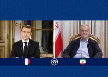 پزشکیان به مکرون: مذاکره همزمان با حملات تصور باطل است