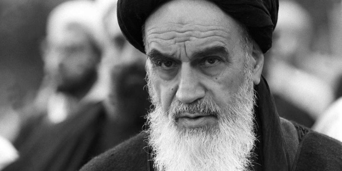 جمهوریت، پیشرفت و معنویت؛ میراث ماندگار خمینی کبیر(ره)