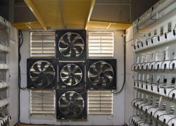 کشف ۳۳ مزرعه استخراج رمز ارز در شهرستان‌های استان تهران