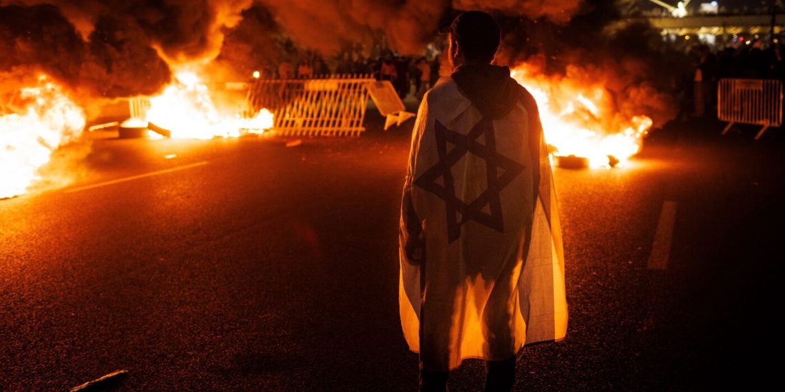 شکست رژیم در ۲ حوزه جنگ شناختی و میدان نبرد