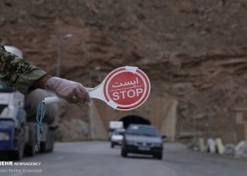 ورودی‌های جاده چالوس و آزادراه تهران-شمال مسدود است