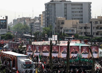 تشییع شهدای تجاوز رژیم صهیونیستی به ایران