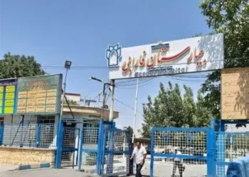 بیمارستان فارابی کرمان مورد حمله قرار گرفت