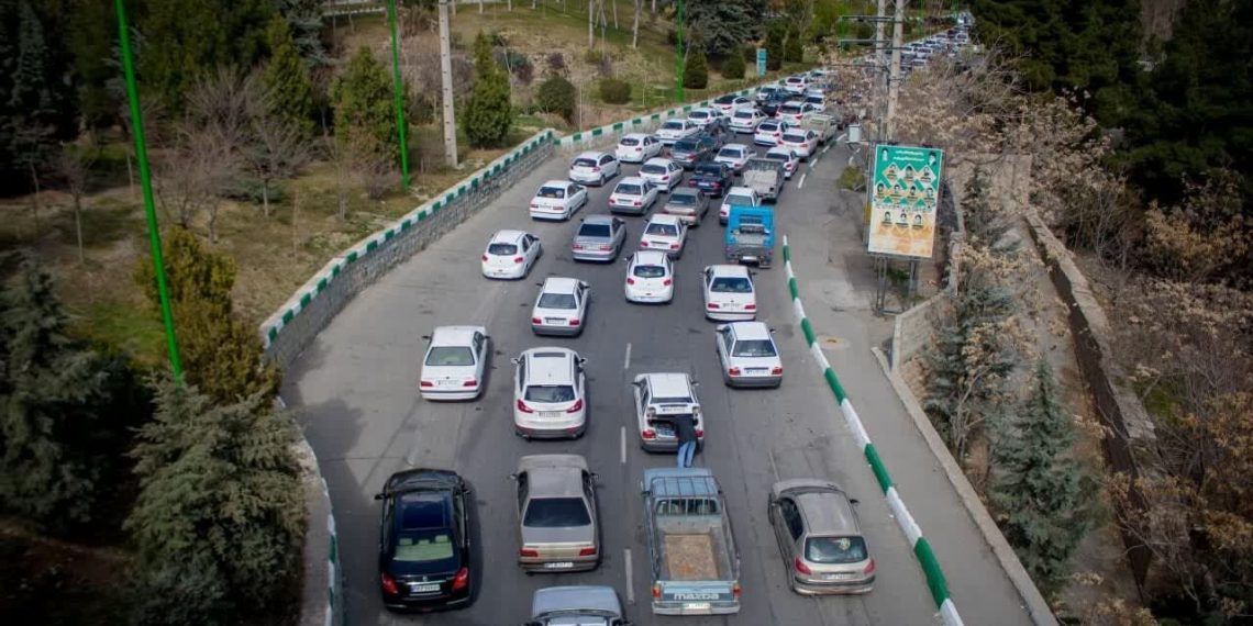 گزارش جدید از وضعیت ترافیکی جاده های کشور؛ ترافیک نیمه‌سنگین در برخی محورهای چالوس و هراز