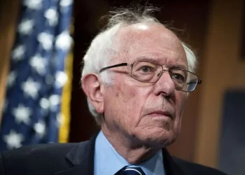 سندرز: آمریکا نباید به جنگ دیگری از سوی نتانیاهو وارد شود