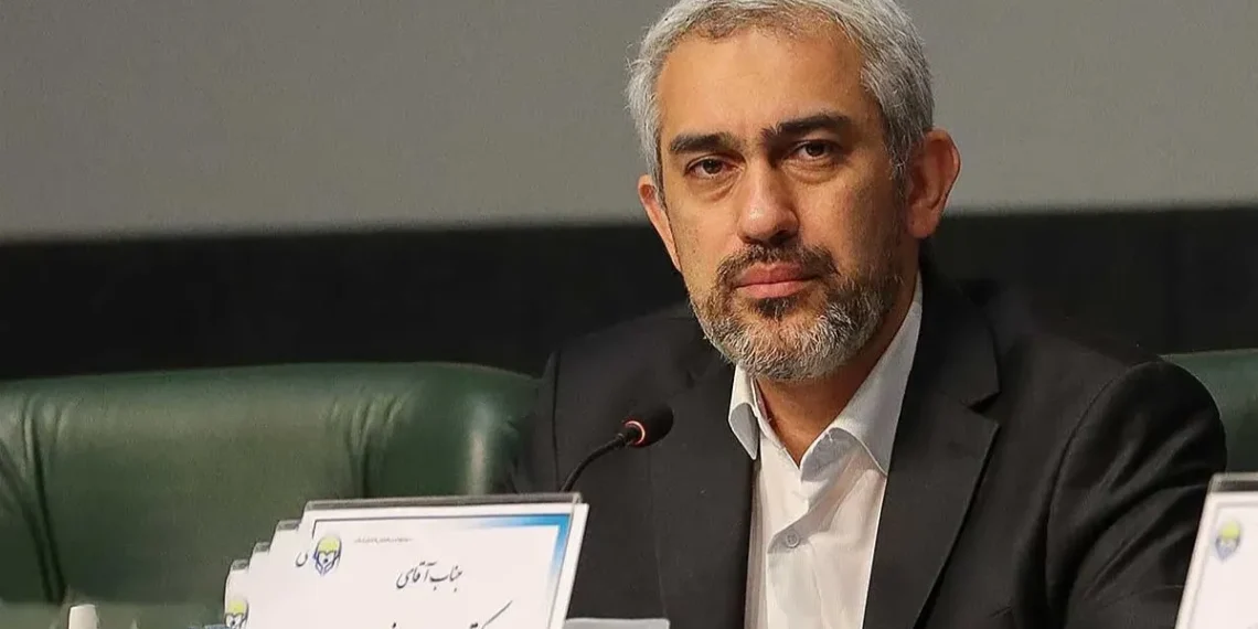 اصلاحات اقتصادی باید تدریجی باشند/ سیاستگذاریهای غلط و تحریمها مسبب اصلی وضعیت کنونی اقتصاد هستند