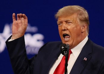 از سانسور تا تحقیر جهانی؛ وقتی ترامپ شکست را «فریاد» می‌زند