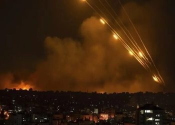 موج جدید عملیات «وعده صادق۳» با حملات موشکی ایران/ وزارت جنگ اسرائیل تخریب شد/ ویرانی بی‌سابقه در تل‌آویو/فیلم