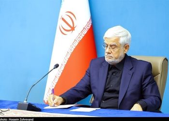 عارف: پاسخ قاطعانه ایران با قدرت ملت صورت خواهد پذیرفت