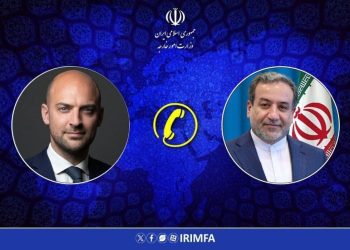 گفت‌وگوی تلفنی وزرای خارجه ایران و فرانسه / عراقچی: حمله به تأسیسات هسته‌ای نقض فاحش حقوق بین‌الملل است