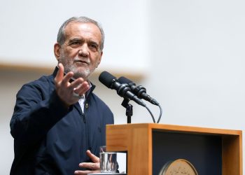 پیام توییتری پزشکیان هم‌زمان با عملیات وعده صادق ۳