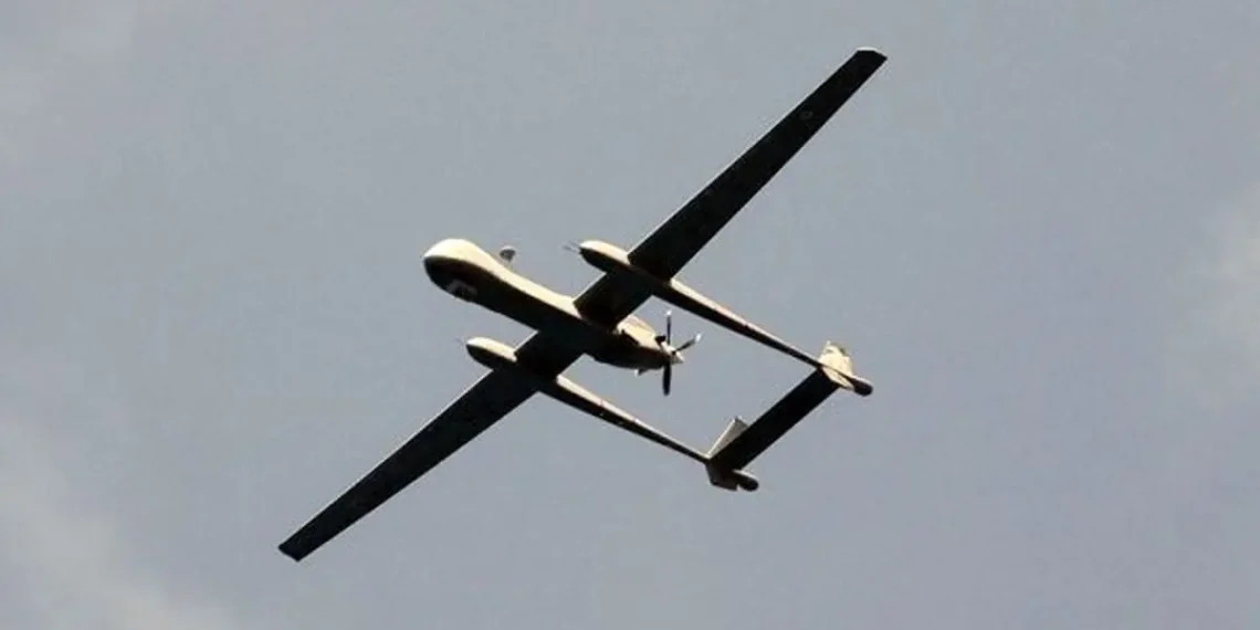 لحظه انهدام ریزپرنده در آسمان تهران