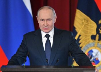 مسکو: «پوتین» برای مشارکت در حل موضوع هسته‌ای ایران آماده است