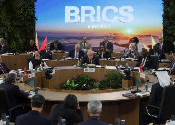 هیاهوی ترامپ علیه بریکس؛ نشانه‌های زوال یک نظم تک‌قطبی