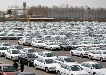 ورود مجلس به افزایش قیمت خودرو/ وزیر به کمیسیون صنایع می‌رود