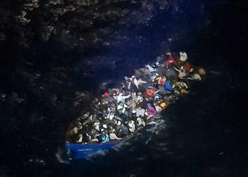 کشتی ایرانی فرشته نجات‌ مدیترانه شد