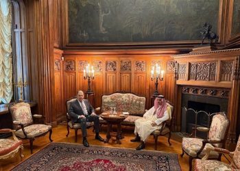 تاکید عربستان بر راهکار دیپلماتیک برای حل پرونده هسته ای ایران