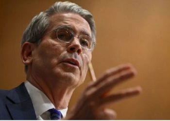 آمریکا به چین برای خرید نفت از ایران و روسیه هشدار داد