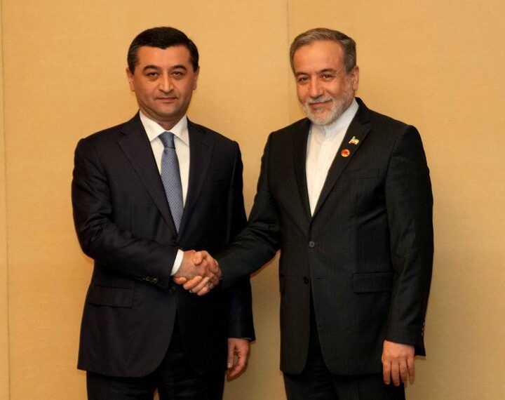 دیدار عراقچی با وزیر خارجه ازبکستان