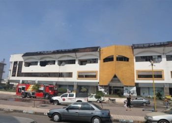 عملیات مهار آتش در مجتمع ونوس انزلی پایان یافت/ منطقه آزاد از امروز بازگشایی شد