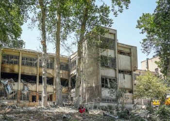 عفو بین‌الملل حمله اسرائیل به زندان اوین را مصداق «جنایت جنگی» دانست