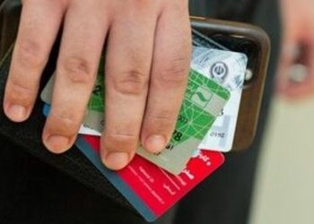 هر ایرانی بالای ۱۰ حساب بانکی دارد؛ متوسط جهانی، هر نفر یک حساب!