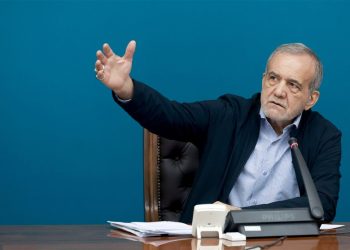 تأکید پزشکیان بر ساماندهی اوضاع نابسامان بورس