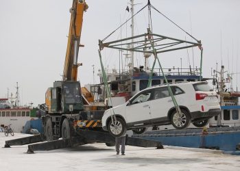 واردات خودروی کارکرده بالای ۲۵۰۰ سی‌سی به مناطق آزاد ممکن شد
