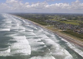 سونامی به «هاوایی» رسید؛ تمام پروازها لغو شدند