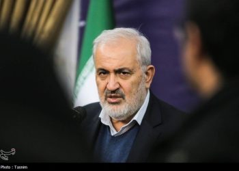 طرح وزیر نیرو برای دریافت پول واقعی آب از بدمصرف‌ها