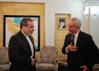 عراقچی عازم تاجیکستان شد