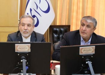 حضور عراقچی و اسلامی در مجلس؛بررسی خطوط قرمز ایران در مذاکرات استانبول