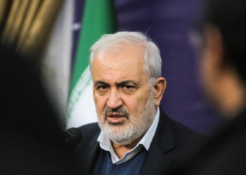 وزیر نیرو: مردم بابت افت فشار آب ما را ببخشند، چاره‌ای نداریم