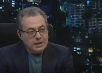 کاظمی: جنگ تحمیلی ۱۲ روزه وارد کتب درسی می‌شود+ فیلم