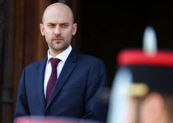 طرح‌های وزیر خارجه فرانسه برای به رسمیت شناختن فلسطین