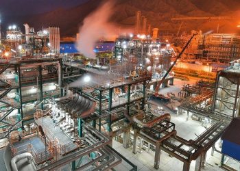 قیمت خوراک پالایشگاهها تا پایان سال تثبیت شد/ برنامه ریزی برای مدل جدید قیمت گذاری