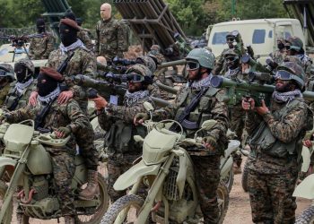 مخالفت قاطعانه وزرای حزب‌الله و «امل» با بررسی طرح آمریکا درباره سلاح مقاومت