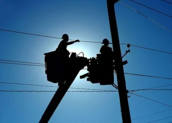 دردسر جدید برای مشترکان تهرانی؛ اختلال در اعلام زمان قطع برق