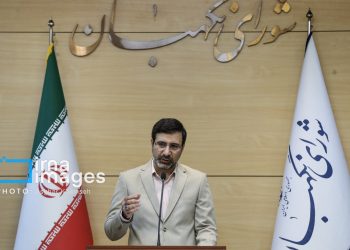 طحان نظیف: برخی از ایرادات شورای نگهبان به لایحه بودجه ۱۴۰۴ پابرجاست