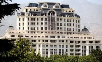 فیلم | مردم نباید تاوان لوکس نشین‌ها را بدهند