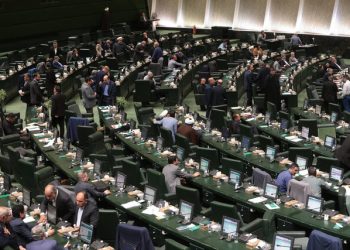 دولت موظف به انجام اقدامات حمایتی از ایرانیان خارج ازکشور در موارد ضروری شد