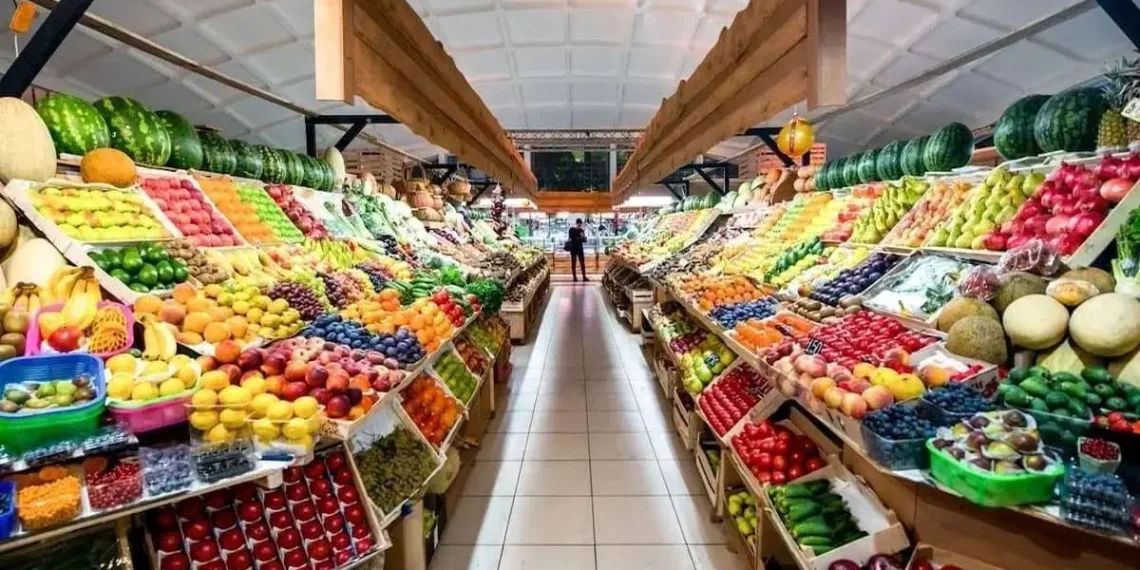 میوه‌های ایرانی در سفره‌ اعراب؛ آب ارزان ایران سر از کشورهای حوزه خلیج‌فارس در می‌آورد