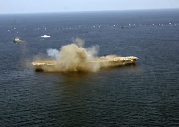 دریای سرخ؛ مهلکه آبی برای شناور آمریکایی