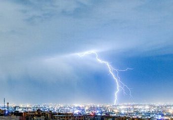 پیش‌بینی وضعیت هوا طی ۵ روز آینده/ رگبار و رعدوبرق در این نقاط